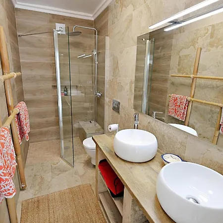 ヴィラ Volantis - With Ocean View And Private Pool In